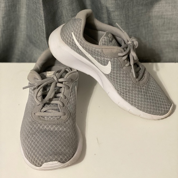 Nike Tanjun (PS) - Picture 2 of 5